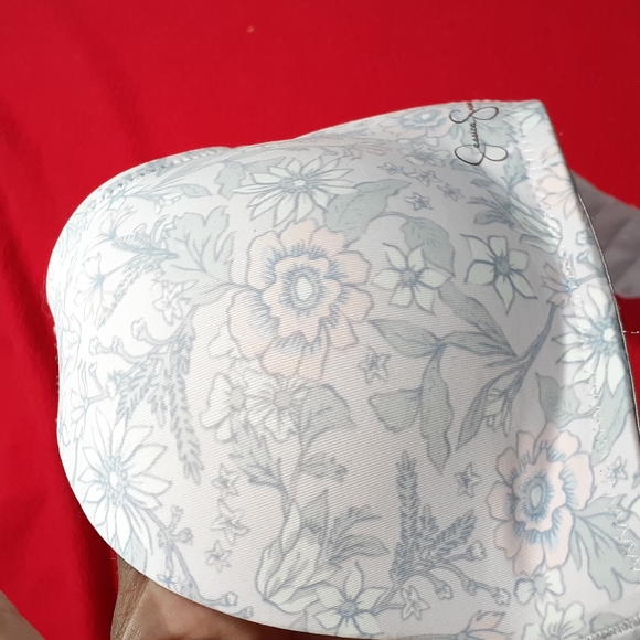 JESSICA SIMPSON BRA. - Picture 5 of 5